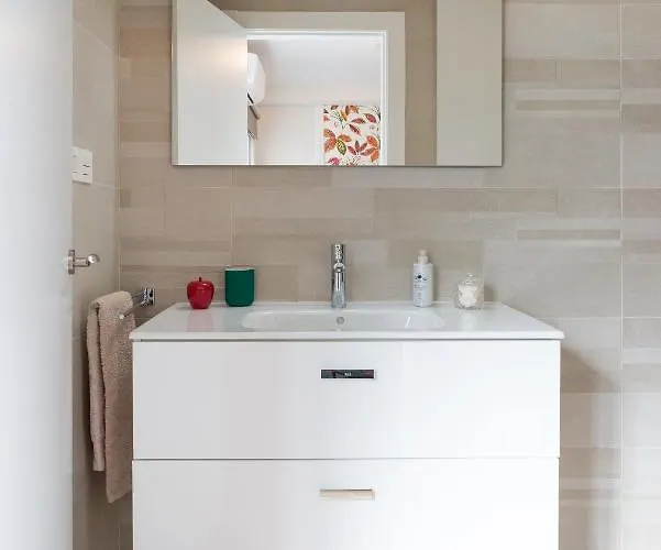 Bhost - La Merced Apartament *