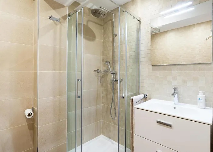 Bhost - La Merced Appartement *