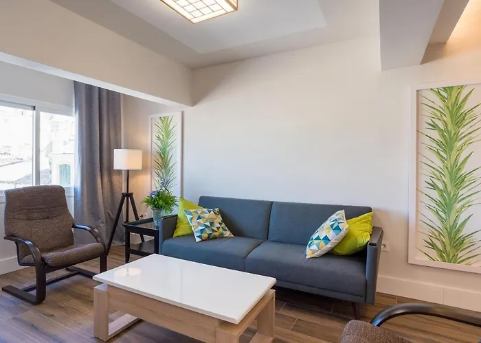 Bhost - La Merced Málaga