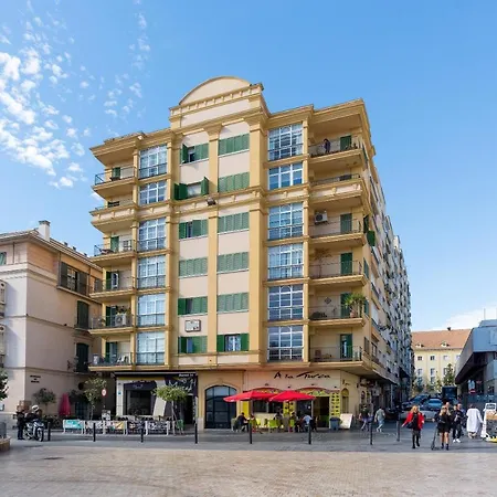 Bhost - La Merced * Malaga